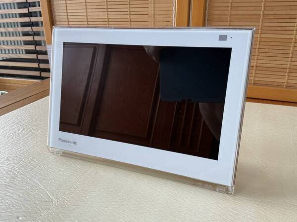 プライベートビエラ Panasonic 10型 地上波/BS/CSデジタルテレビ