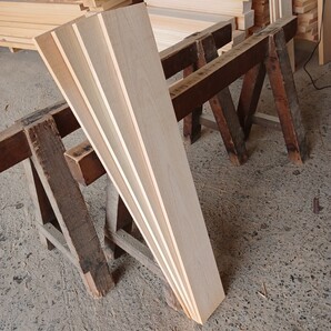 B-2034【98.3×13.2~13.5×1.5cm】 国産ひのき 板 4枚セット 看板 棚板 テーブル 一枚板 無垢材 桧 檜 DIY