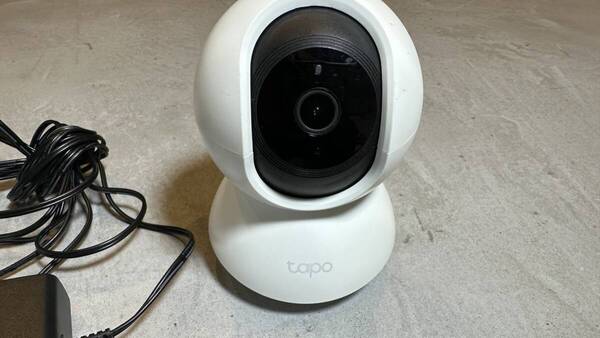 tp-link tapo パンチルト ネットワーク Wi-Fiカメラ C200 防犯・ペットカメラ 14日使用 動作確認済み