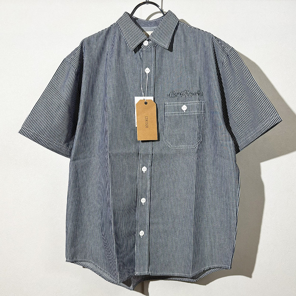 1点のみ 新品 CORISCO コリスコ バック 胸 ワンポイント ロゴ刺繍入り ヒッコリー ストライプ 半袖 ワークシャツ ネイビー 141 821917