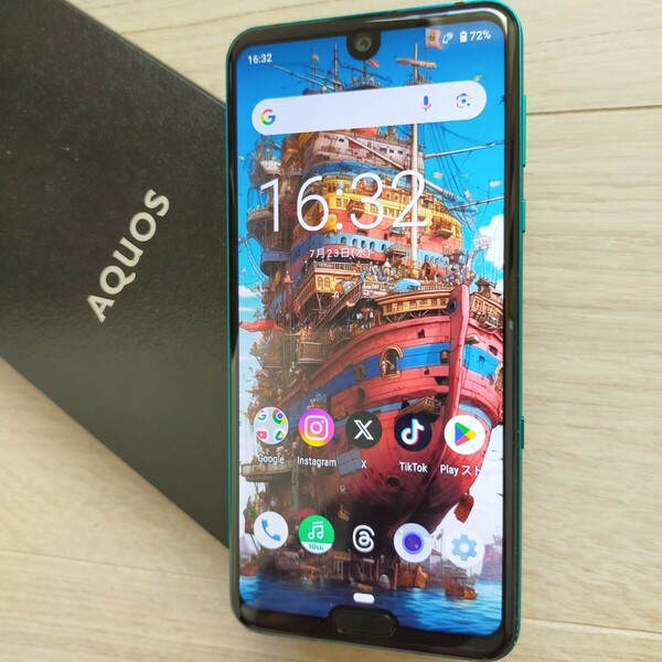 SHARP 「AQUOS R3」 エレガントグリーン かなり美品だと思います RAM6GB.ROM128GB Androidバージョン11にアップ済み 808SH