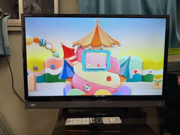 即決、送料無料 ★ 液晶カラーテレビ TOSHIBA 東芝 REGZA 32V30 32V型 液晶テレビ B-Casカード、リモコン付 動作品