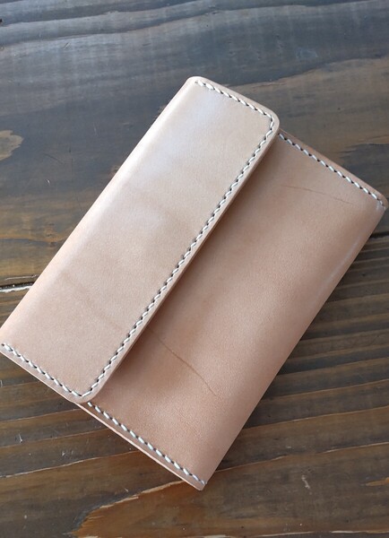 通帳入れ ポーチ スマートホン入れ コンパクトケース 栃木サドルレザー ハンドメイド ☆(ナチュラル色)☆127