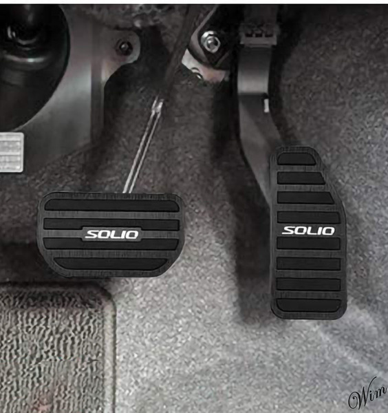 ◆専用設計ぴったりフィット◆ アルミペダルカバー スズキ SOLIO アクセル ブレーキ 2点セット 自動車 工具不要 滑り止め 防傷 ブラック
