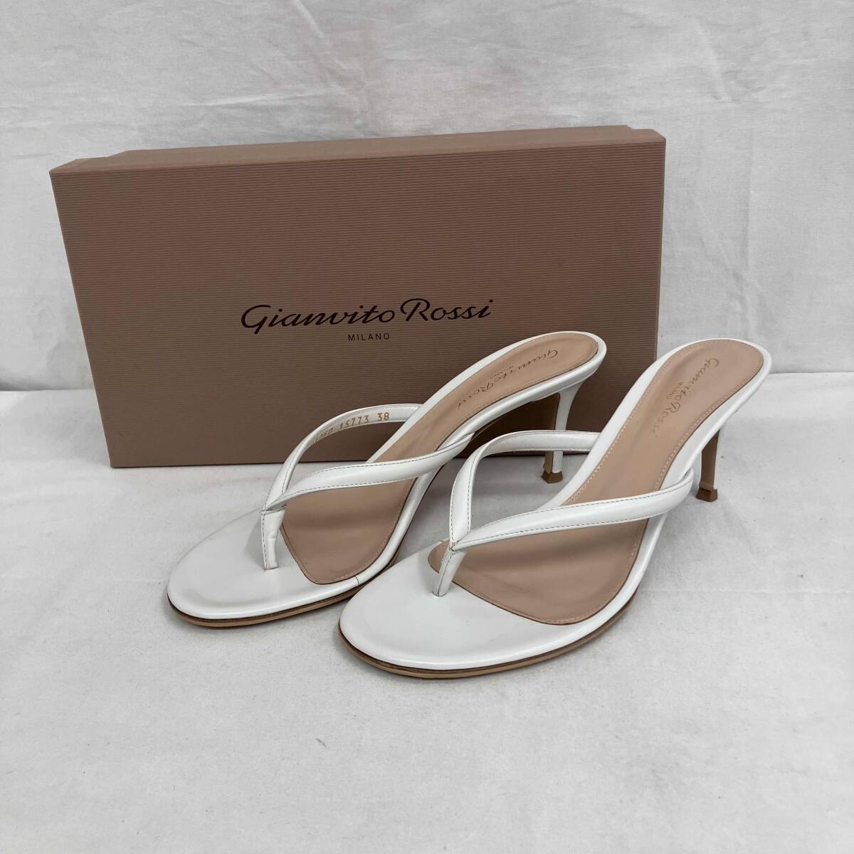 2025年最新】Yahoo!オークション -ジャンヴィトロッシ サンダル