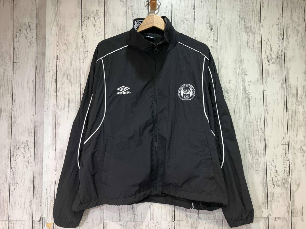 【未使用】 UMBRO PRO TRANING ナイロンジャケット 黒 umbro ナイロンジャケット TECH NYLON HOODIE/テックナイロン