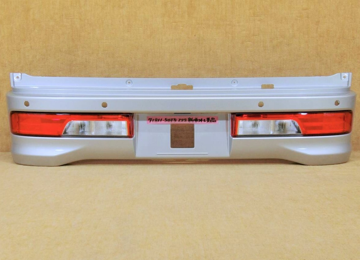 エブリィワゴン リアバンパー 極美品 新車外し 2025年最新】Yahoo!オークション -da17 新車 外しの中古品・新品
