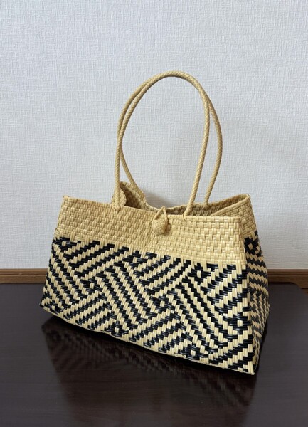 プラカゴ メルカド 大容量 トートバッグ ハンドメイド パサールバッグ かごバッグ XLサイズ 模様編み 細あみ ブラック×クリーム