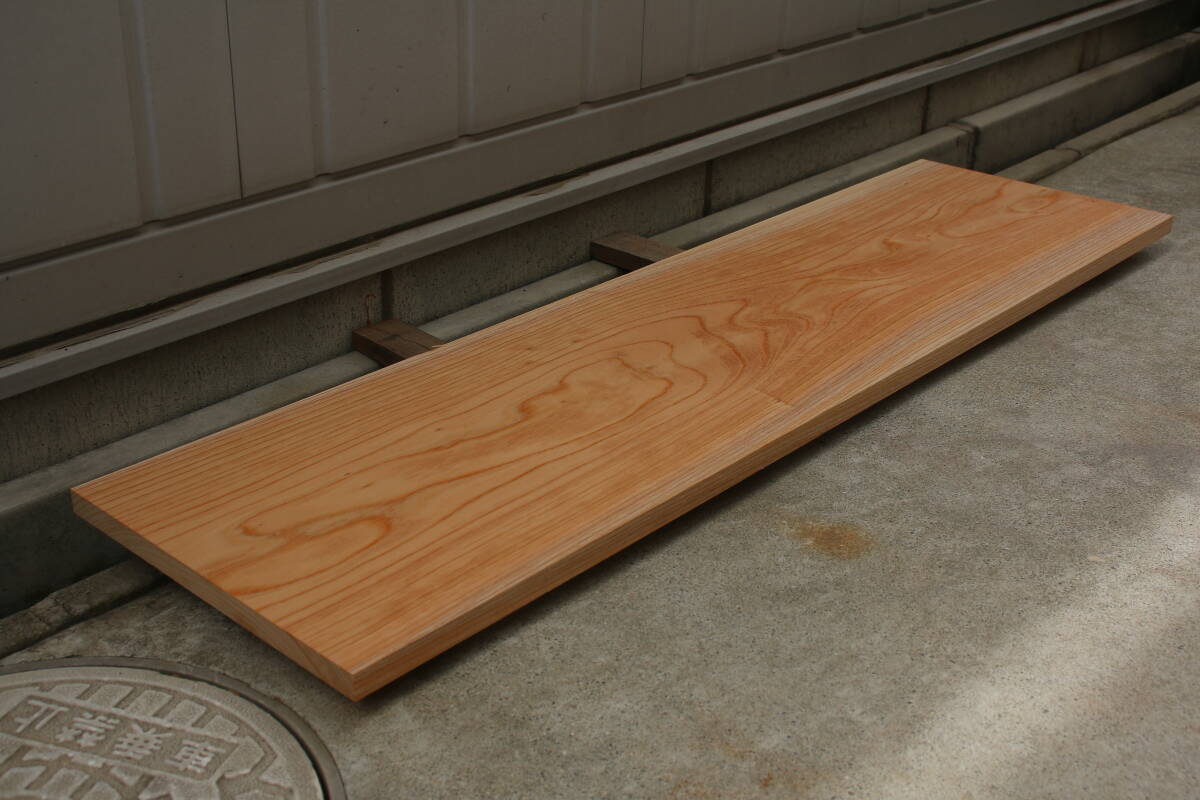 引き取り限定 欅 1枚板 座卓 傷あり 未使用品 引き取り限定 欅 1枚板 座卓 傷あり 未使用品