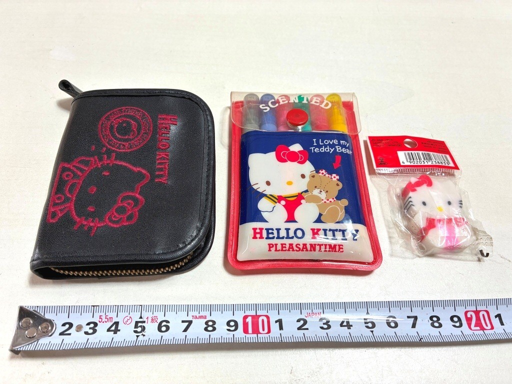 マイメロディ ペンケース 1975 布製 当時物 レア 靴下 昭和レトロ Yahoo!オークション -「サンリオ レトロ ペンケース」の落札相場