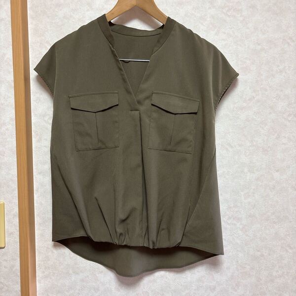美品 PLST プラステ シアーシャツ ブラウス ノースリーブ 両胸ポケット付き