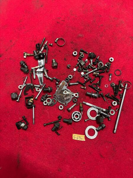 【S-671】 RZ250R RZ350R 29L 29K 純正ボルトナット等セット 純正ネジセット 物は画像で確認してください。エンジンステーボルト