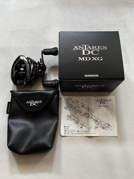 送料込★美品★【シマノ】18 アンタレス DC MD XG 右ハンドル ANTARES ベイトリール