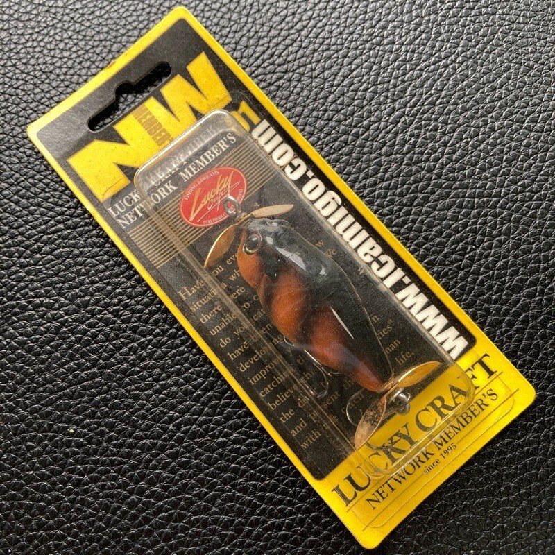 ラッキークラフト NW01 メンバー限定ダブルスイッシャー&キーホルダーセット ラッキークラフト NW01 ネットワークメンバー限定ルアー