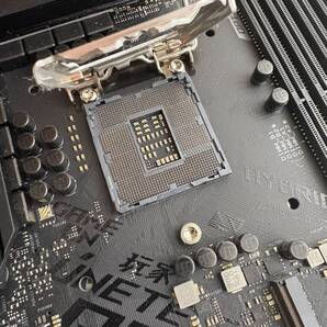 ASUS ROG STRIX Z390-F GAMING