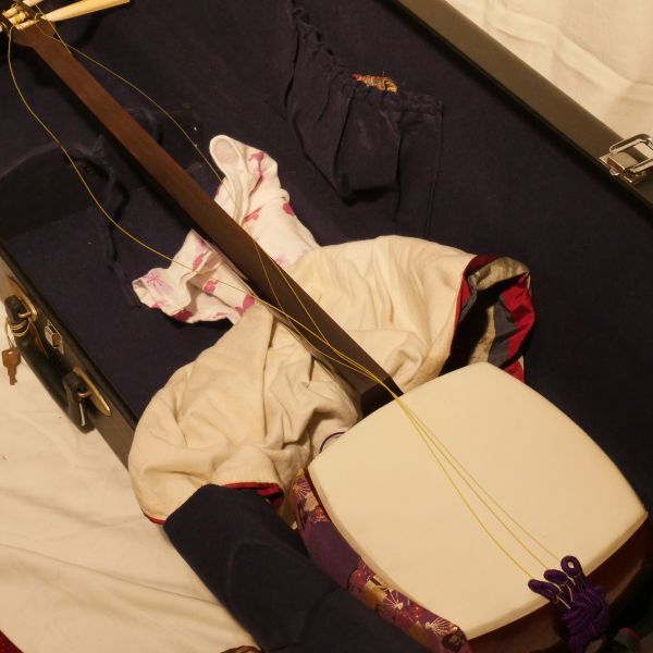 地唄用 三味線 高級品です。 小唄三味線 | 三味線 | 三味線亀屋 Onlineshop