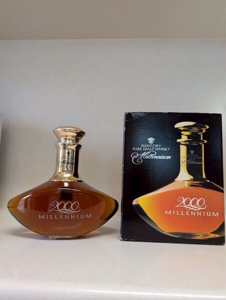 未開栓 SUNTORY ピュアモルト ウイスキー 2000 ミレニアム PURE MALT WHISKY MILLENNIUM サントリー ウィスキー 箱付き 古酒 即決 送料無料
