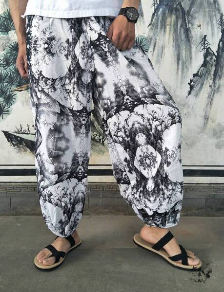 新品 ボリュームパンツ 山水画柄 エスニック アラジンパンツ フリーサイズ で履きやすい! メンズにもレディースにも♪