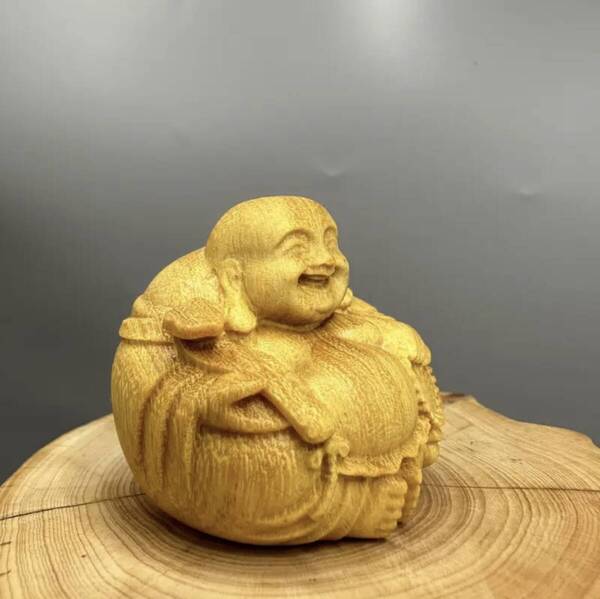 木彫り 【木製 布袋様 H4cm】 手彫り 一刀彫り 縁起物 美術品 仏像 東洋彫刻 オブジェ 風水 お守り