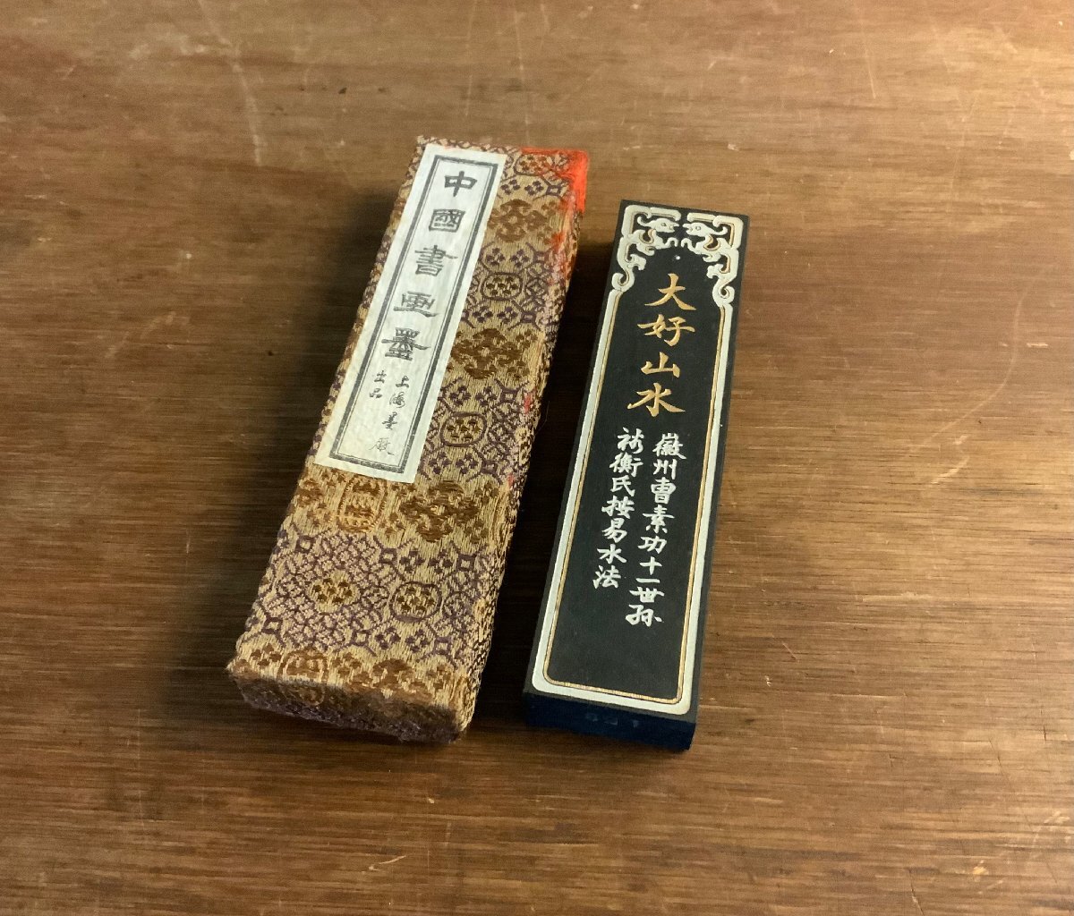 書道具中国古墨 大好山水 油煙101 上海墨廠 32g 未使用 Yahoo!オークション -「墨 大好山水」の落札相場・落札価格