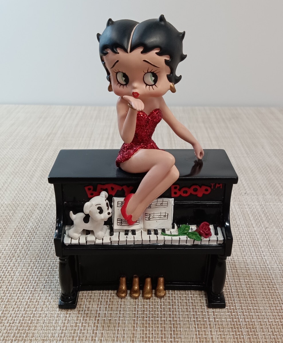 Yahoo!オークション -「betty boop」(フィギュア) の落札相場