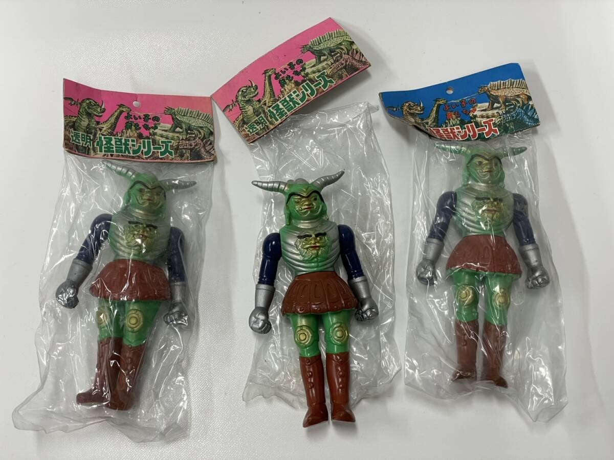 パチ怪獣 昭和レトロ アート ウルトラマン 無版権 Yahoo!オークション -「怪獣 無版権」(ソフビ) (ビンテージ)の