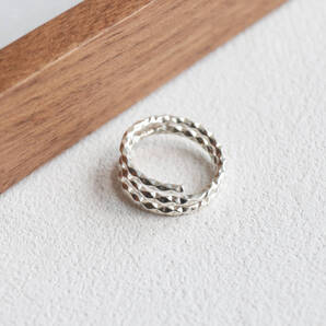 オープニングリング ゴールド レディース 三層ライン巻きシンプルなリング 指輪