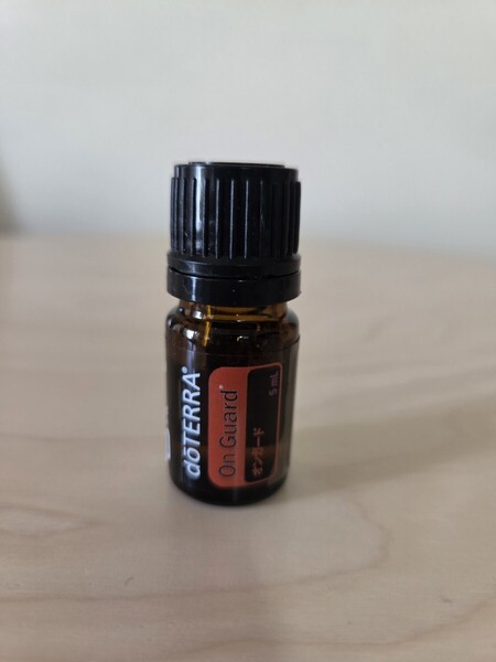 新品未開封 ドテラ★doTERRA エッセンシャルオイル ★アロマオイル オンガード 正規品