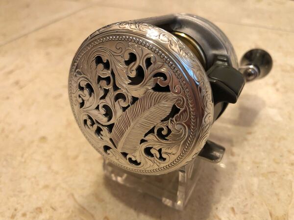 シマノ 05 カルカッタ100 透し彫り カスタム SHIMANO 彫金カスタム 送料無料 pee PMC 道楽