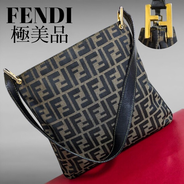 極美品 FENDI ズッカ FF金具 ショルダーバッグ ワンショルダー 肩掛け トートバッグ フェンディ 美品 ナイロン レザー ゴールド レディース