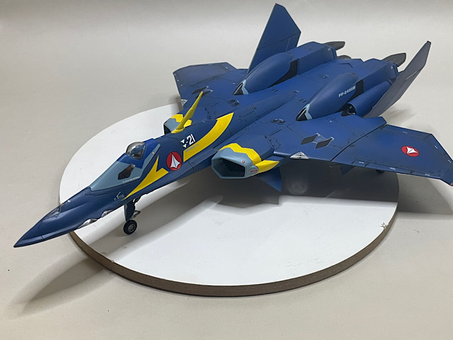 ハセガワ バンダイ マクロスプラモデル 塗装済完成品 ハセガワ 1/72 VF-1 ガウォーク 完成品HASEGAWA MACROSS GERWALK