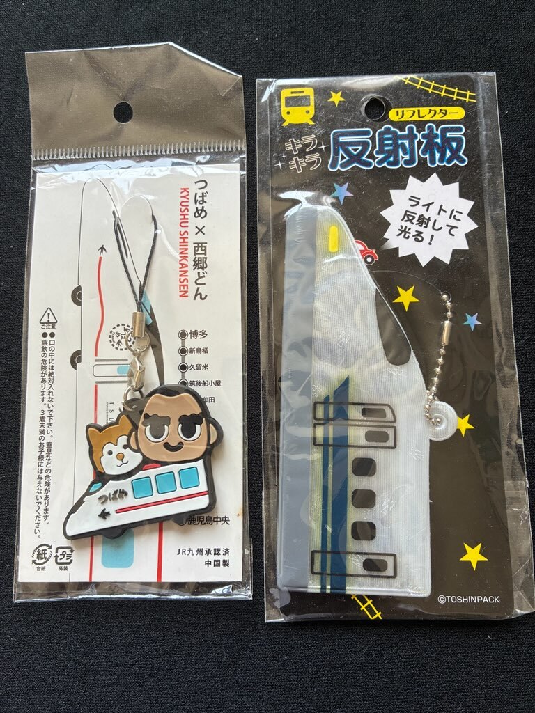 鉄道グッズ：JR九州 つばめ（TSUBAME）ピンバッジ JR九州 ツバメ ピンバッジ Amazon | 鉄道グッズ JR九州 TSUBAME