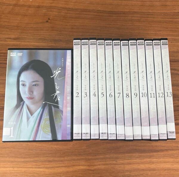 NHK大河ドラマ 光る君へ 完全版 DVD 全13巻 全巻セット 新品ケース付き 送料無料 レンタル落ち 研磨クリーニング済み 吉高由里子