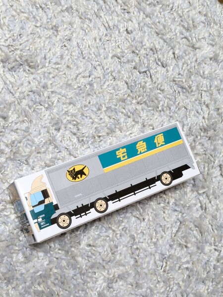 【新品/送料無料】クロネコヤマト 大型トラック10トン車 ミニカー