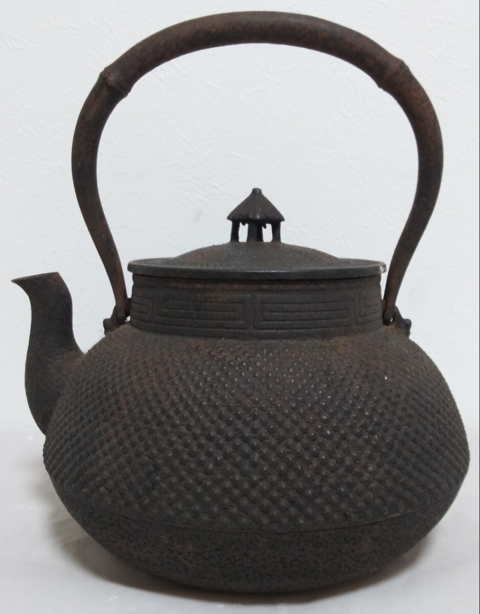 鉄瓶 骨董品 レトロ 薬缶 急須 茶道具 古美術 アンティーク 打ち出し Yahoo!オークション -「骨董品」(鉄瓶) (鉄製)の落札相場・落札価格