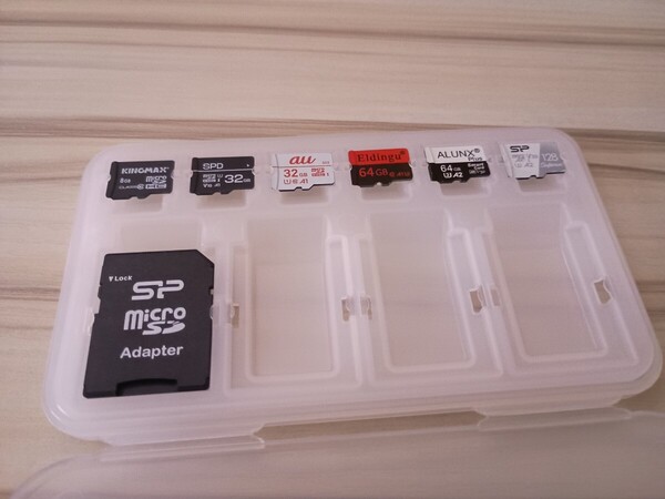 microSDカード 6枚セット 128GB、64GB2枚、32GB2枚、8GB 中古ジャンク フォーマット済 SDアダプター付