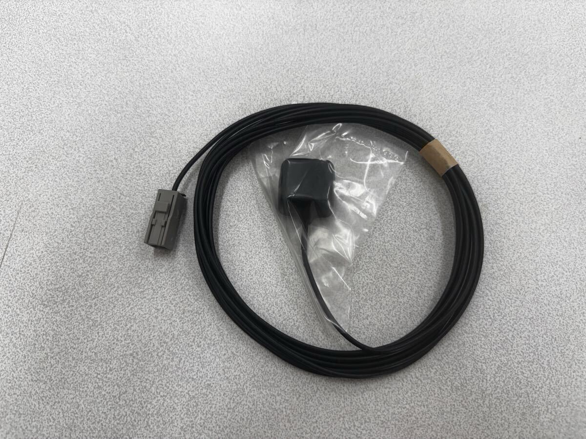 送料込　GPSアンテナ 新品未使用　10個セット 送料込 GPSアンテナ 新品未使用 10個セット - メルカリ