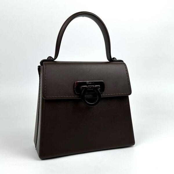 美品●希少●Salvatore Ferragamo フェラガモ ハンドバッグ ロゴ ガンチーニ ミニ トートバッグ ラバー 焦げ茶色 ダークブラウン 男女兼用