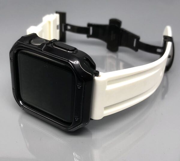 ホワイト ブラック アップルウォッチバンド ラバーベルト Apple Watch カバー ケース 38mm 40mm 41mm 42mm 44mm 45mm 46mm 49mm ウルトラ