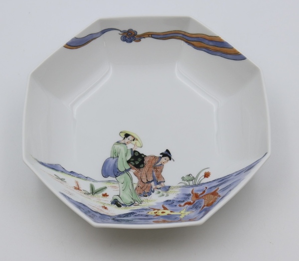 希少 マイセン MEISSEN シノワズリ 柿右衛門様式 八角皿 プレート 100点限定作品 アンティーク