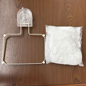 707p1920☆ 三角コーナー 折りたたみ 水切りネットホルダー 浮かせる 三角コーナーいらず ネット50枚付き (クリア)