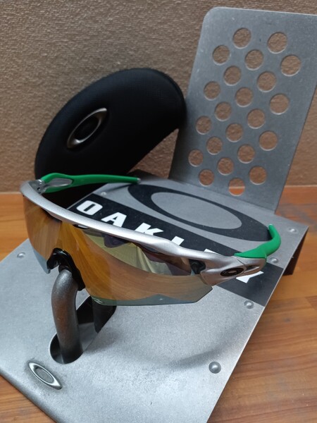 【美品♪偏光♪】アジアンフィット/レーダーEV/オークリー/oakley/radar ev/検サングラス 釣り ランニング 自転車