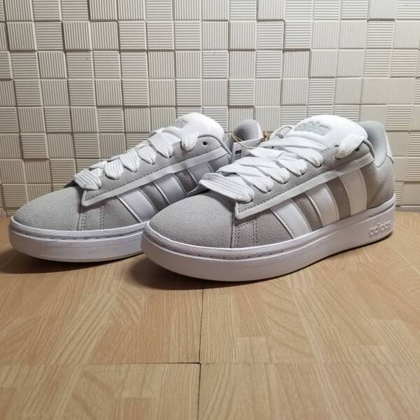 送料無料・新品未使用!!アディダス adidas カジュアルシューズ / GRAND COURT ALPHA 00s / グレー 定価9350円 25.0cm