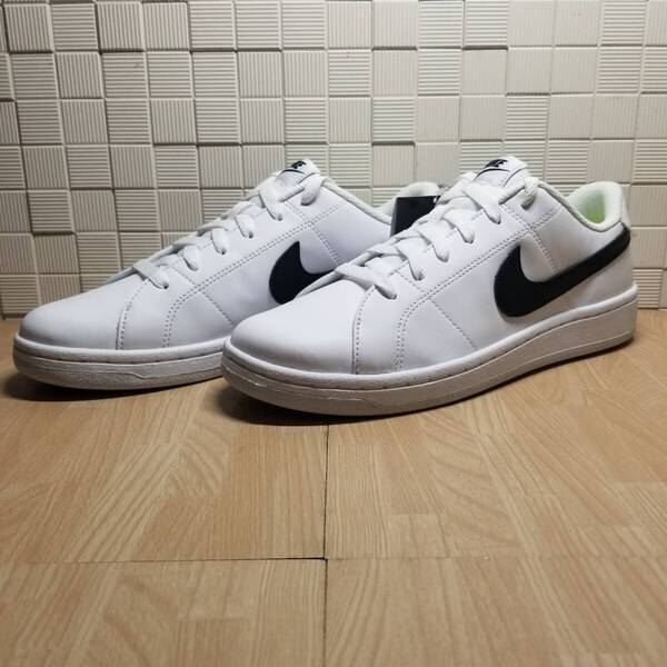 送料無料・新品未使用!!ナイキ NIKE カジュアルシューズ スニーカー / コートロイヤル 2 NN / 白 ホワイト 27.0cm