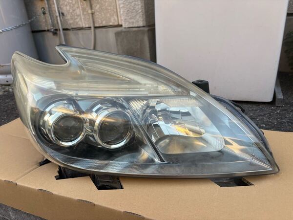 30プリウス ヘッドライト 後期 セット LED ZVW30