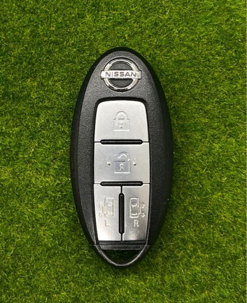 日産純正 スマートキー 4ボタン 基盤 BPA2N-41 007YUUL0454 セレナ C26 エルグランド E52 両側電動スライドドア ラフェスタ キーレス
