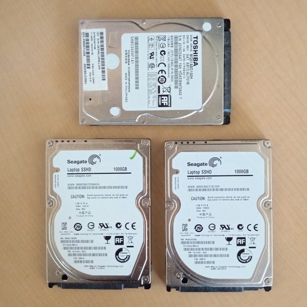 ②【送料無料】 東芝・Seagate ハイブリッドHDD 1TB SSHD HDD 2.5インチ 9.5mm厚 3個セット CrystalDiskInfo正常判定 中古動作確認済