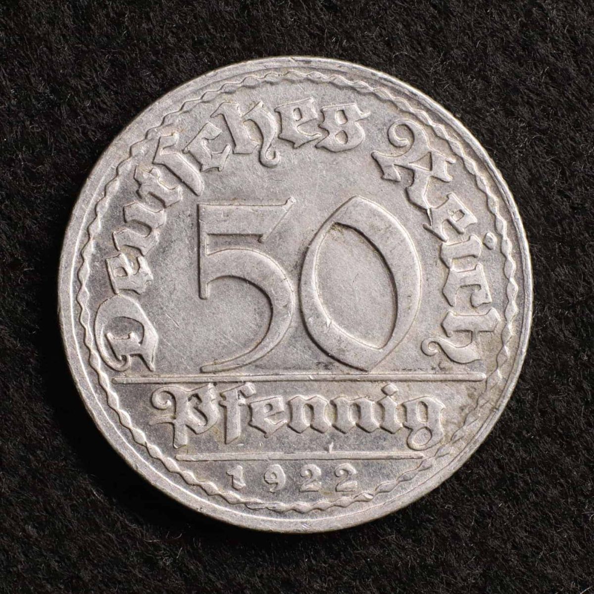 ドイツ・ワイマール共和国 50ペニヒ硬貨☆1927年A/準未使用・極美品/ ドイツ 硬貨 50ペニヒの値段と価格推移は?|2件の売買データ