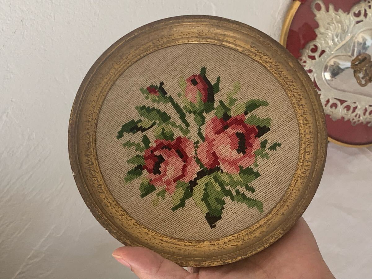 フランスヴィンテージ プチポワン 木製フレーム 額 フレーム 刺繍 壁掛け 2025年最新】プチポワン 額の人気アイテム - メルカリ