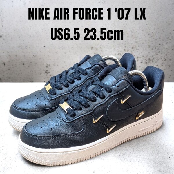 NIKE AIR FORCE 1 '07 LX ナイキ エアフォース1 23.5cm ブラック レディーススニーカー NIKEスニーカー